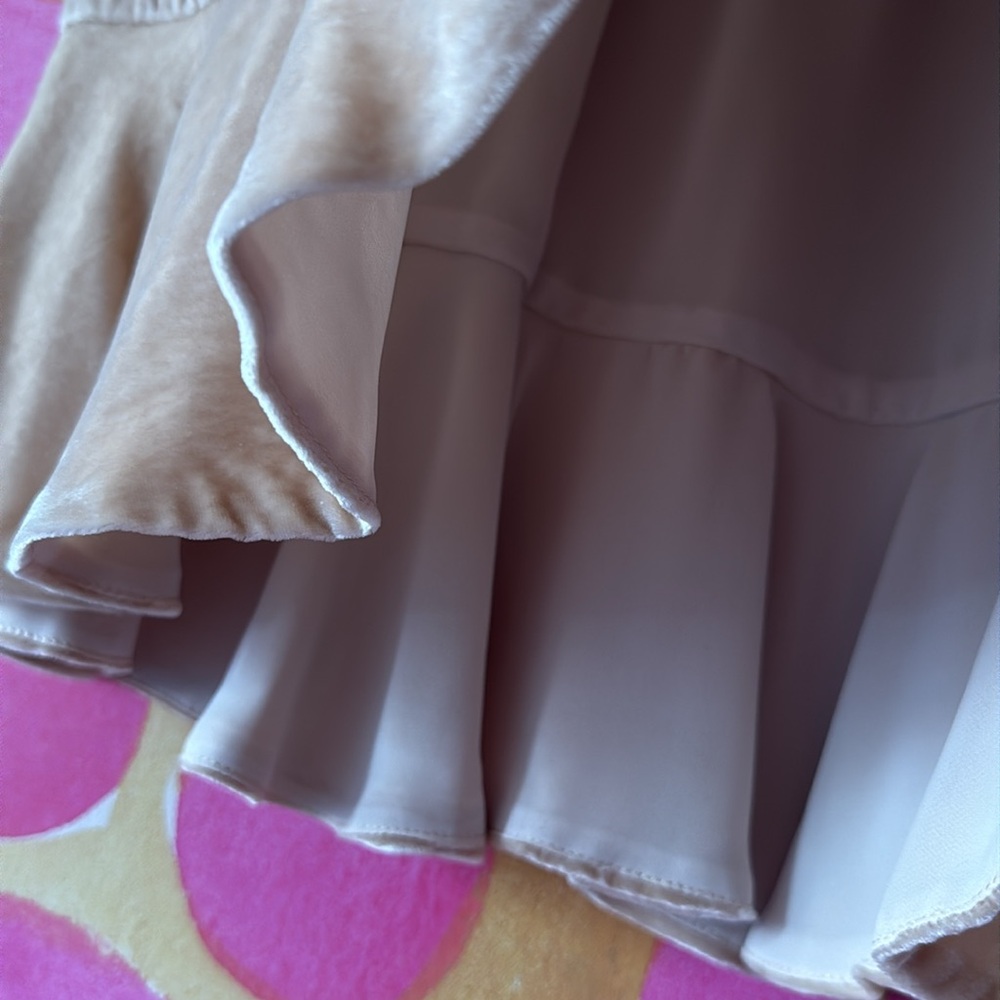 🧡 NEW Milly Velvet Tan Ruffle Skirt - Picture 2 of 2